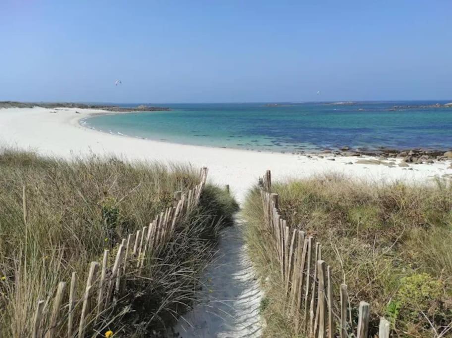 Maison Bretonne Renovee Proche Bourg Et Plages Villa Plouguerneau Luaran gambar