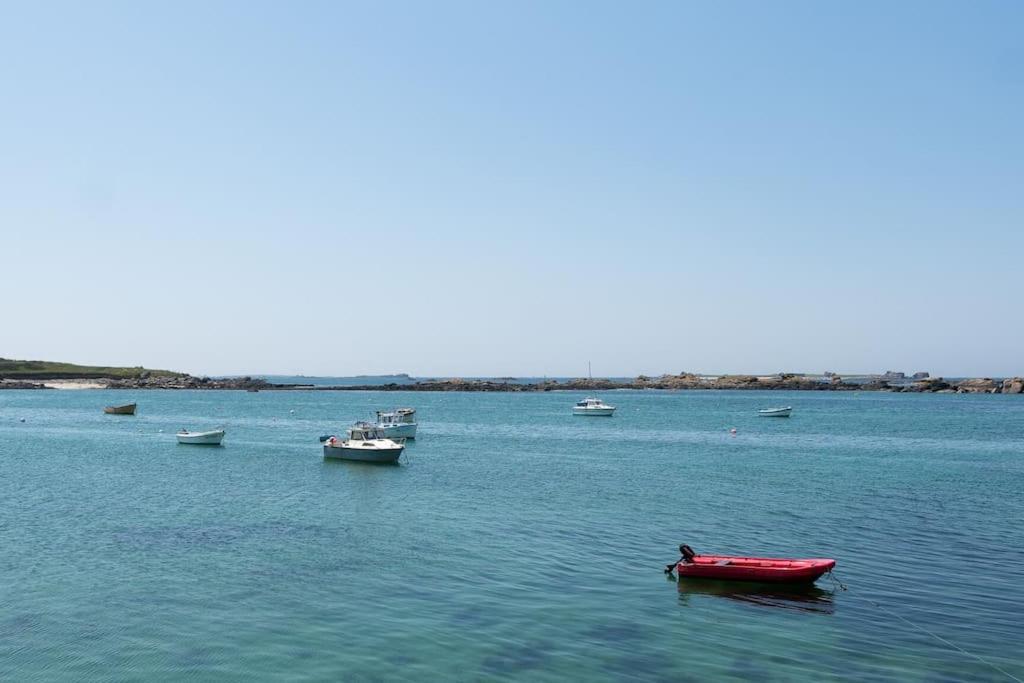 Maison Bretonne Renovee Proche Bourg Et Plages Villa Plouguerneau Luaran gambar